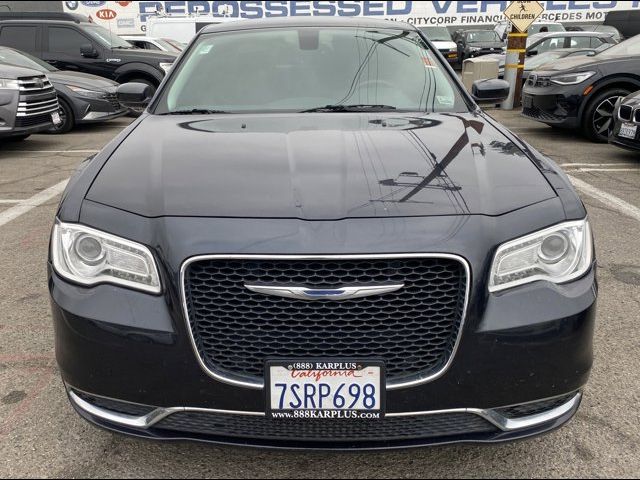 2015 Chrysler 300 Limited