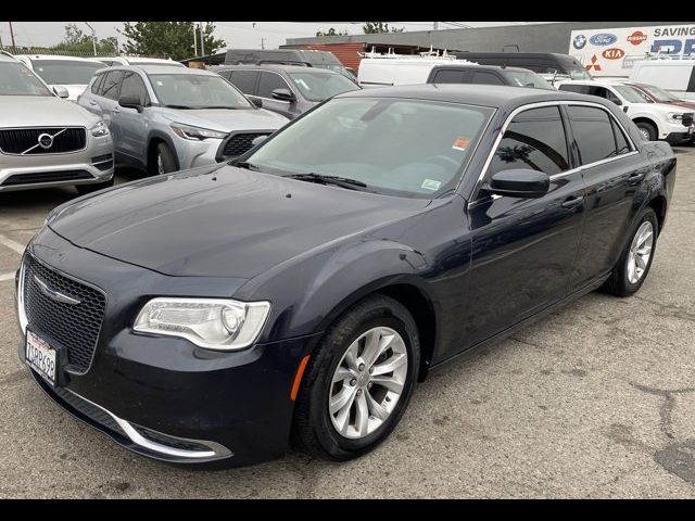 2015 Chrysler 300 Limited