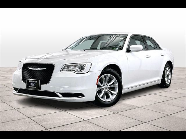 2015 Chrysler 300 Limited