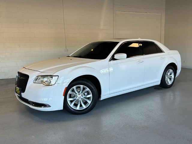 2015 Chrysler 300 Limited