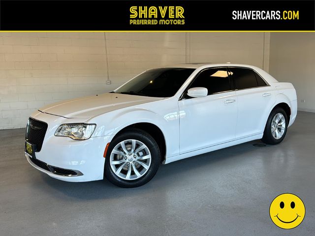 2015 Chrysler 300 Limited