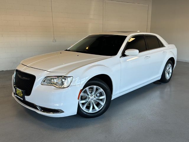 2015 Chrysler 300 Limited