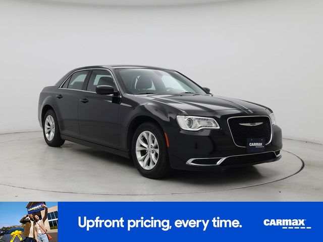 2015 Chrysler 300 Limited