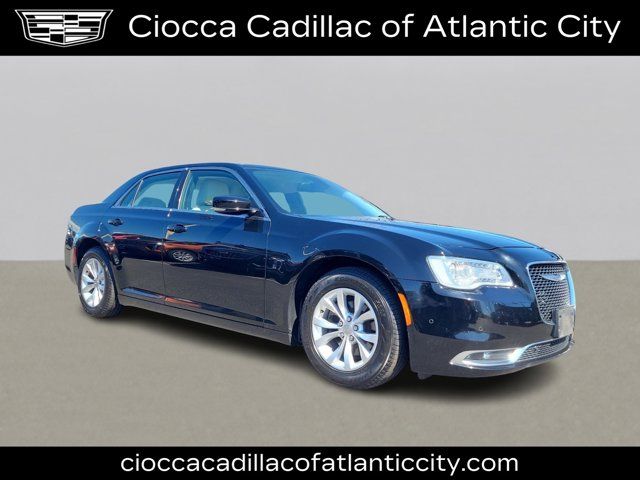 2015 Chrysler 300 Limited