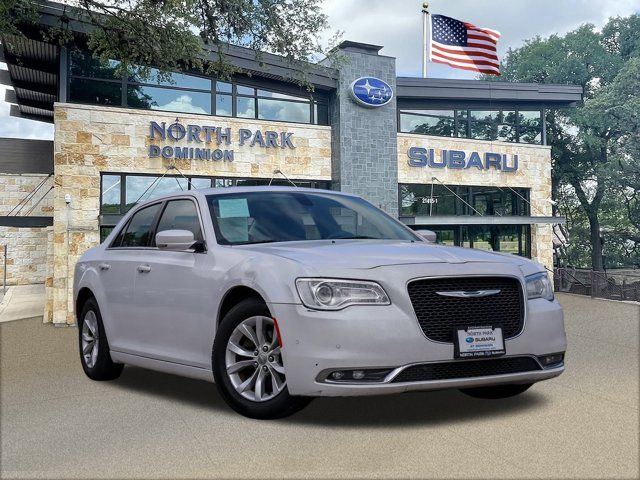 2015 Chrysler 300 Limited