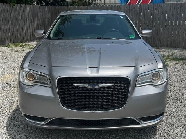2015 Chrysler 300 Limited