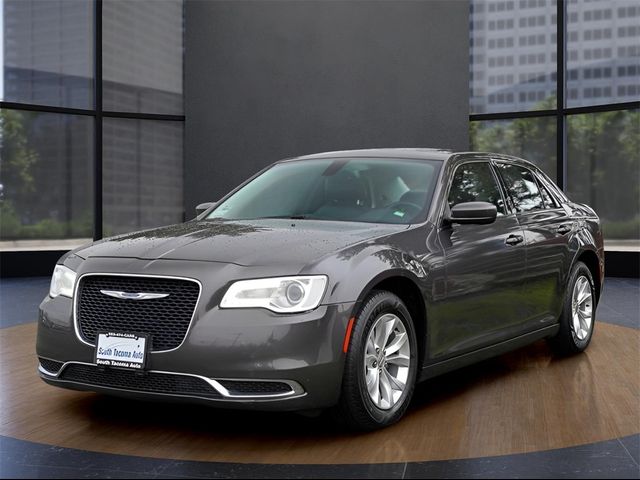 2015 Chrysler 300 Limited