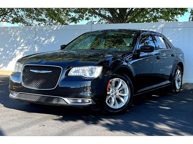 2015 Chrysler 300 Limited