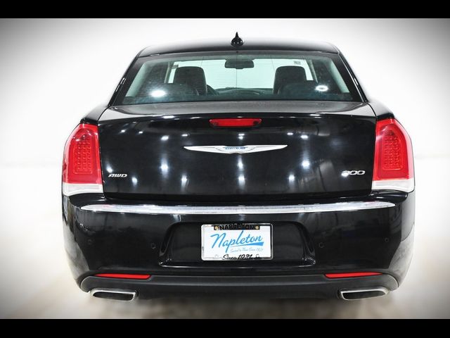 2015 Chrysler 300 Limited