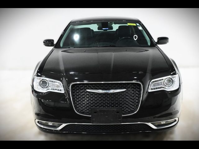 2015 Chrysler 300 Limited