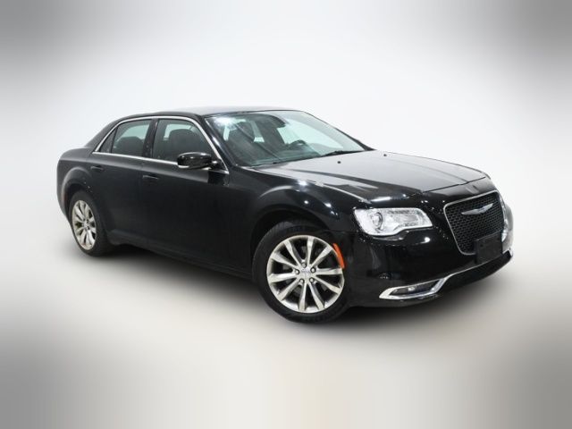 2015 Chrysler 300 Limited