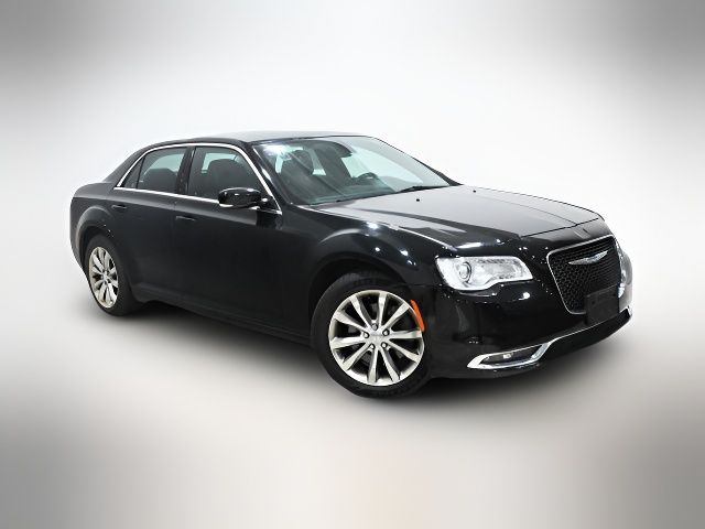 2015 Chrysler 300 Limited