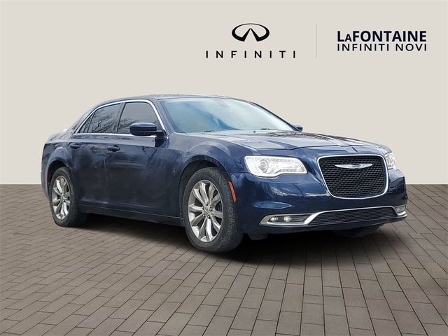 2015 Chrysler 300 Limited