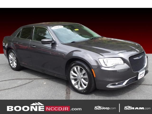 2015 Chrysler 300 Limited