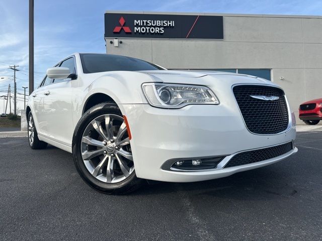 2015 Chrysler 300 Limited