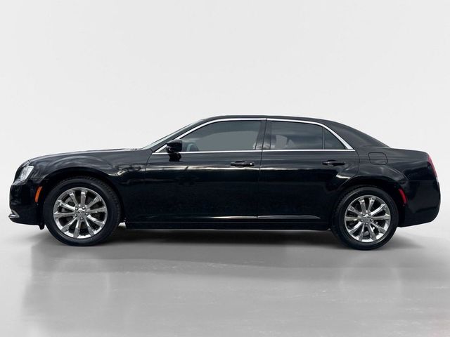 2015 Chrysler 300 Limited