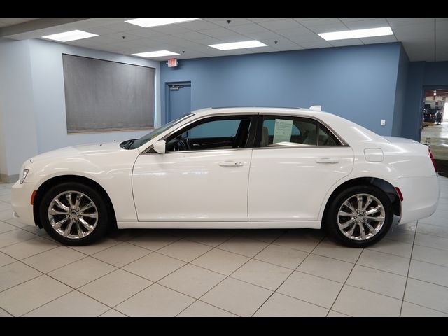 2015 Chrysler 300 Limited