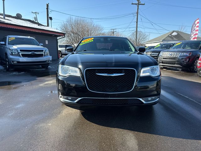 2015 Chrysler 300 Limited