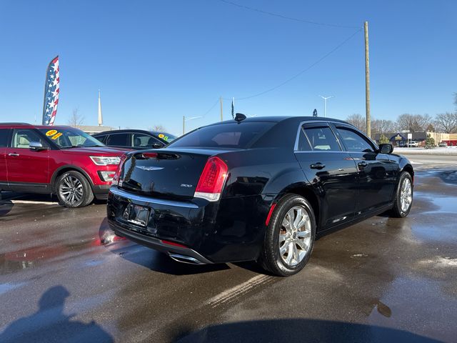 2015 Chrysler 300 Limited