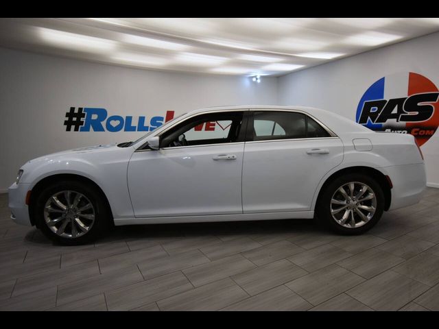 2015 Chrysler 300 Limited