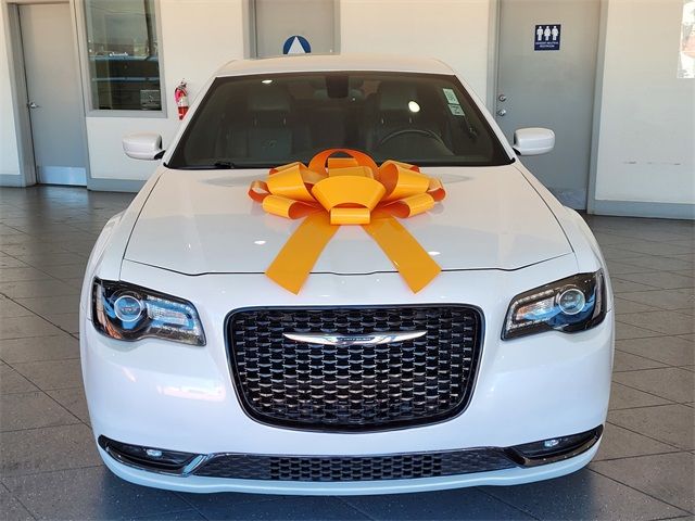 2015 Chrysler 300 300S