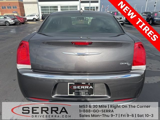 2015 Chrysler 300 300C