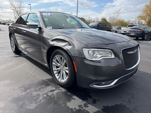 2015 Chrysler 300 300C