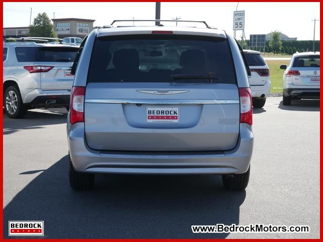 2015 Chrysler Town & Country Touring