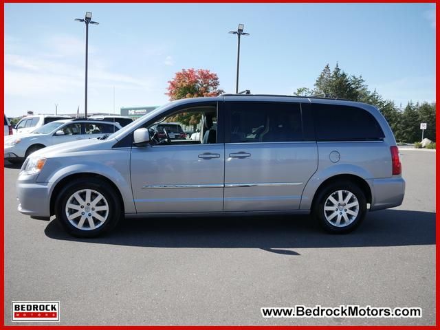 2015 Chrysler Town & Country Touring