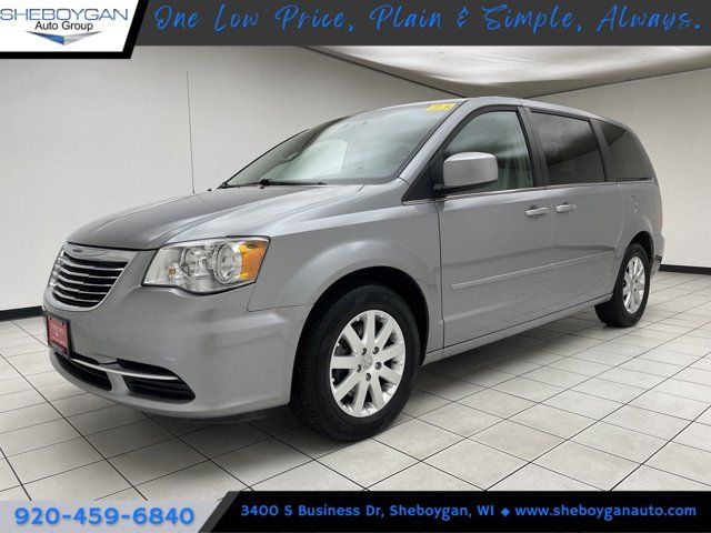 2015 Chrysler Town & Country LX