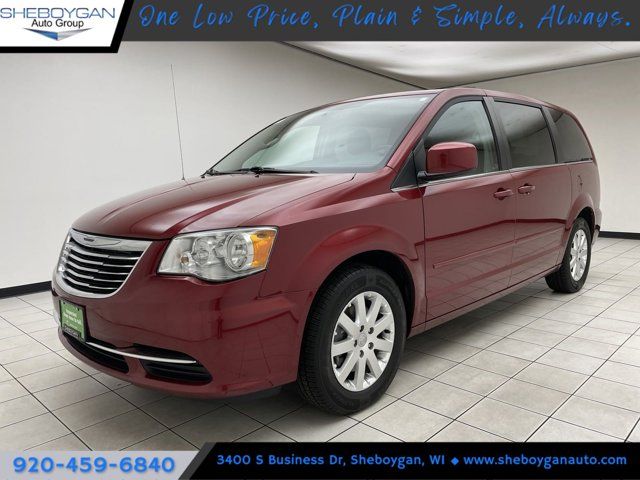 2015 Chrysler Town & Country LX