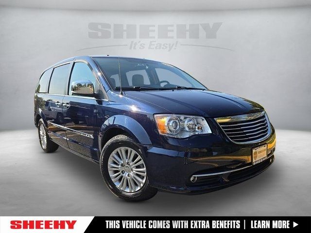 2015 Chrysler Town & Country Limited Platinum