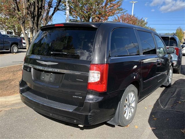 2015 Chrysler Town & Country Limited Platinum