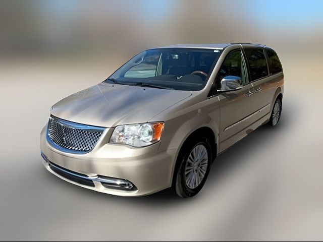 2015 Chrysler Town & Country Limited Platinum