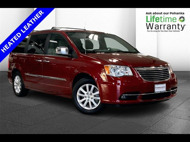 2015 Chrysler Town & Country Limited Platinum