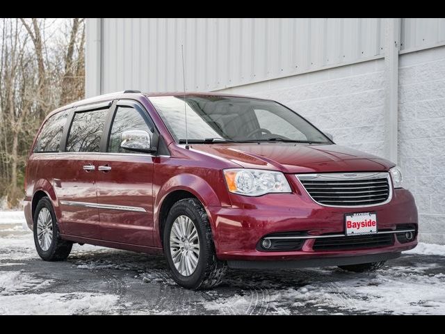 2015 Chrysler Town & Country Limited