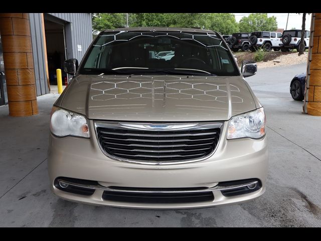 2015 Chrysler Town & Country Limited