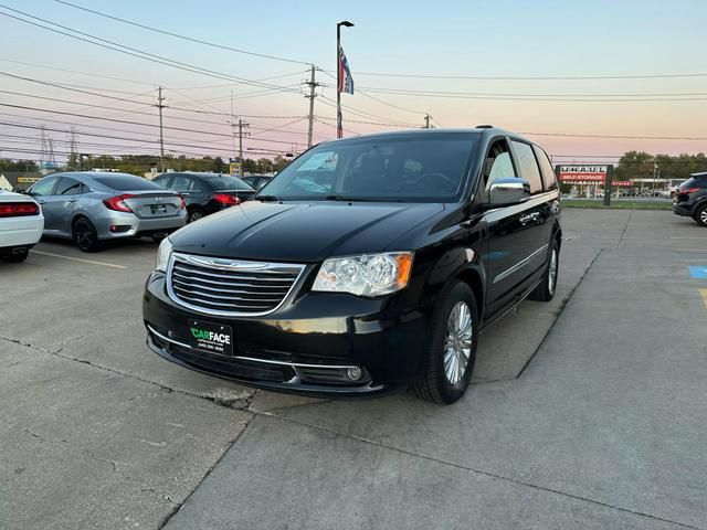 2015 Chrysler Town & Country Limited