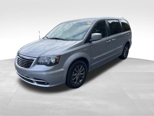 2015 Chrysler Town & Country S