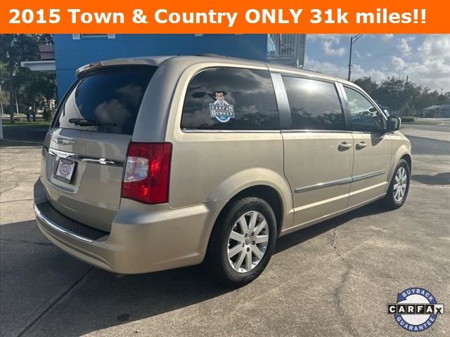 2015 Chrysler Town & Country Touring