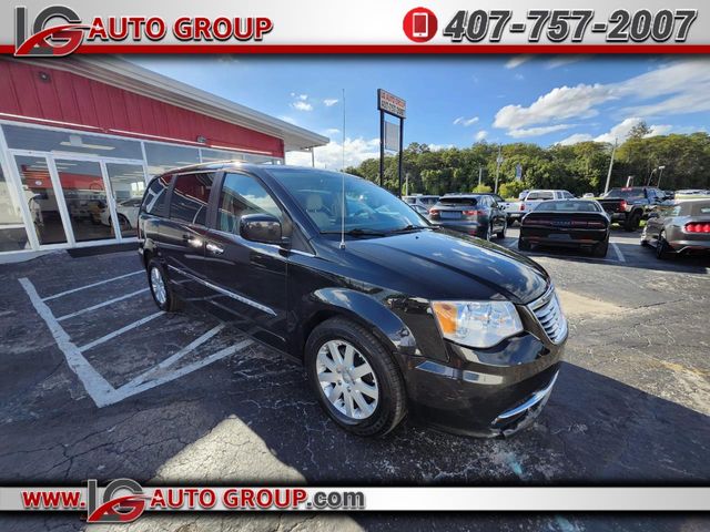 2015 Chrysler Town & Country Touring