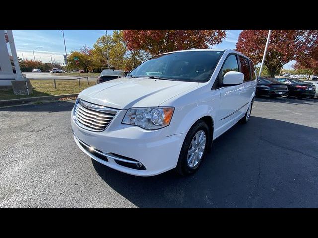 2015 Chrysler Town & Country Touring