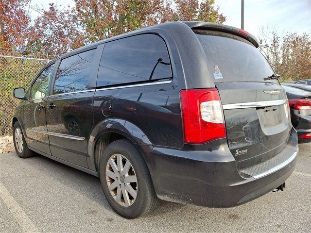 2015 Chrysler Town & Country Touring