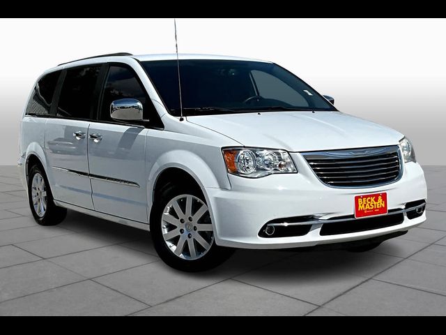 2015 Chrysler Town & Country Touring