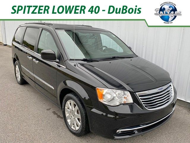 2015 Chrysler Town & Country Touring