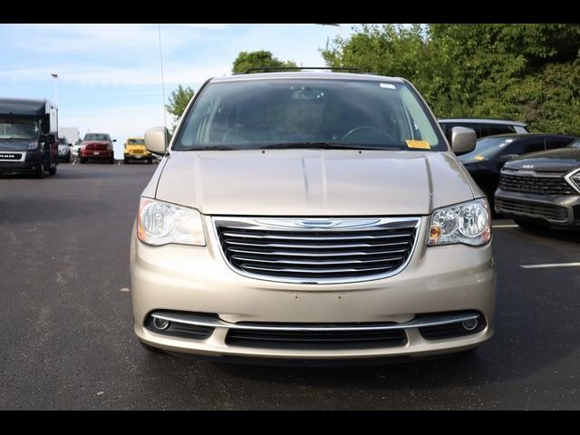 2015 Chrysler Town & Country Touring