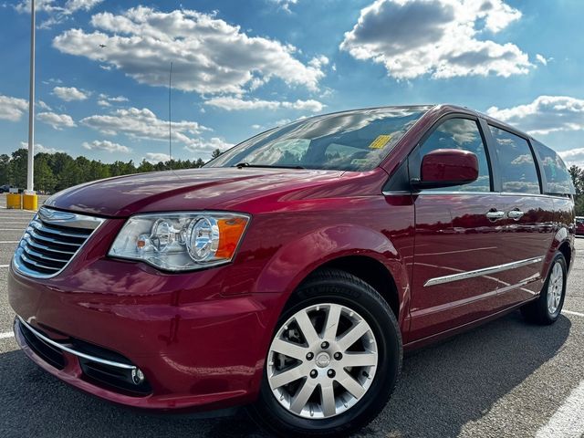 2015 Chrysler Town & Country Touring