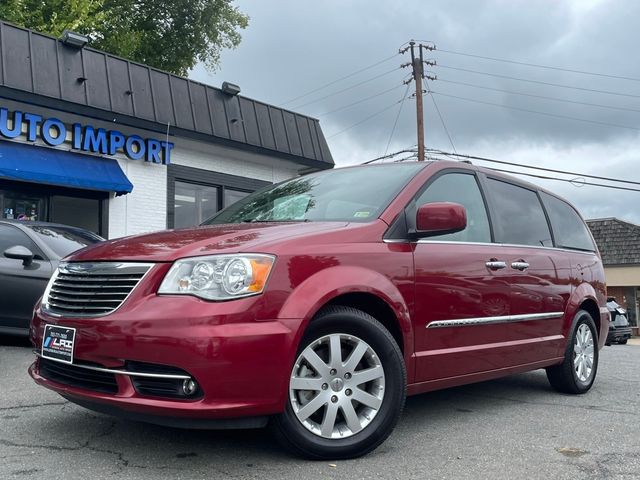 2015 Chrysler Town & Country Touring