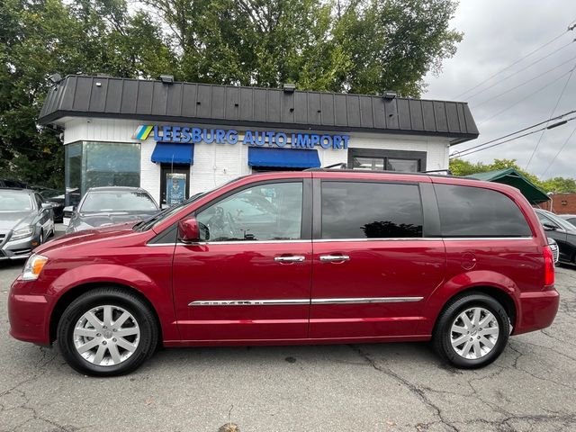 2015 Chrysler Town & Country Touring