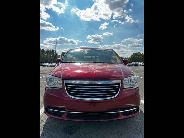 2015 Chrysler Town & Country Touring